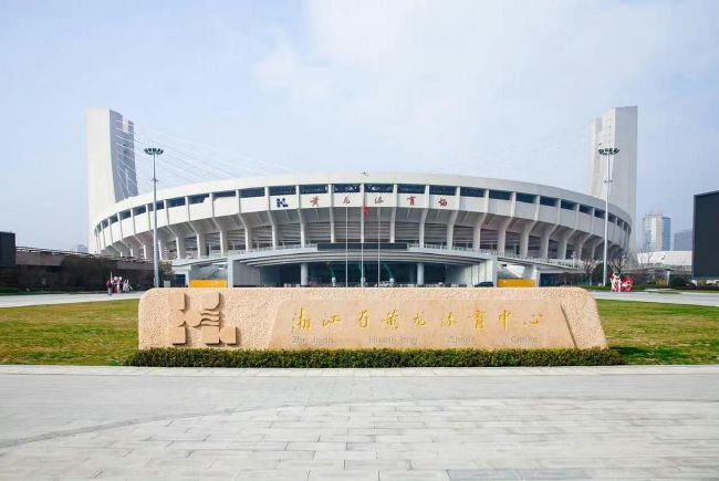 国产成人三级